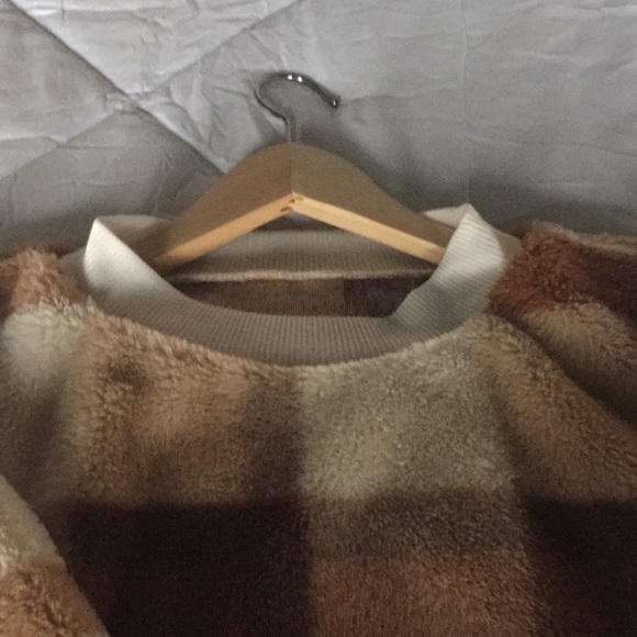 Teddy sweater - Picture 2 of 3